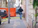 Einsatz Feuerwehr SEK Polizei Koeln Nippes Merheimerstr P107